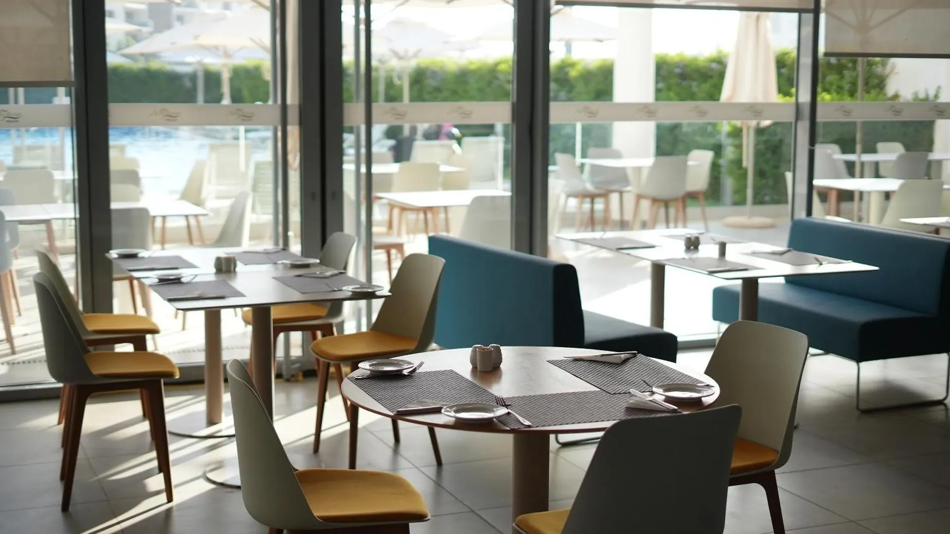 Zephyr Agadir Hotel 4*,